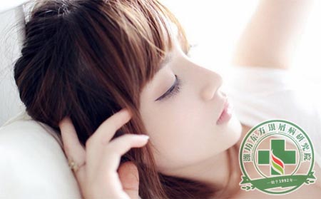 夜间失眠成性的银屑病患者怎么缓解失眠状况？
